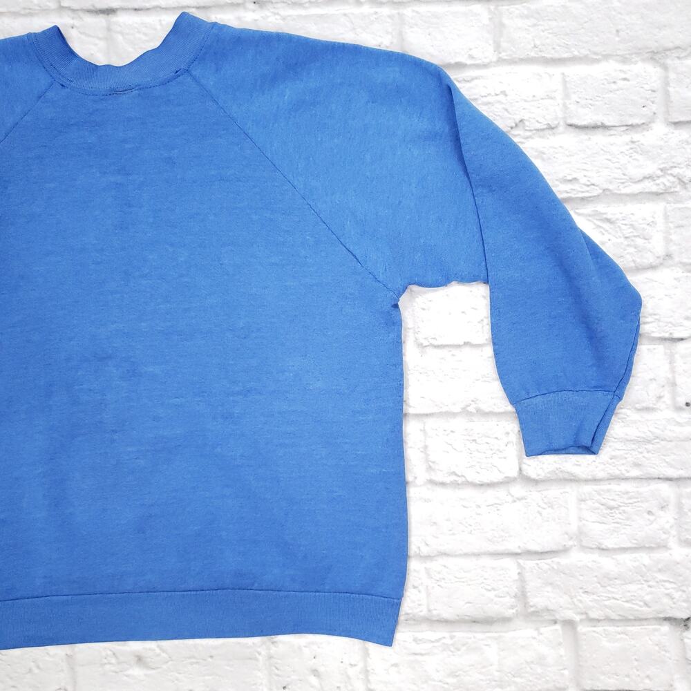 Vintage Granny Cottage Folk Patchwork Quilt Blue Sweatshirt Fits S-L - Picture 8 of 11